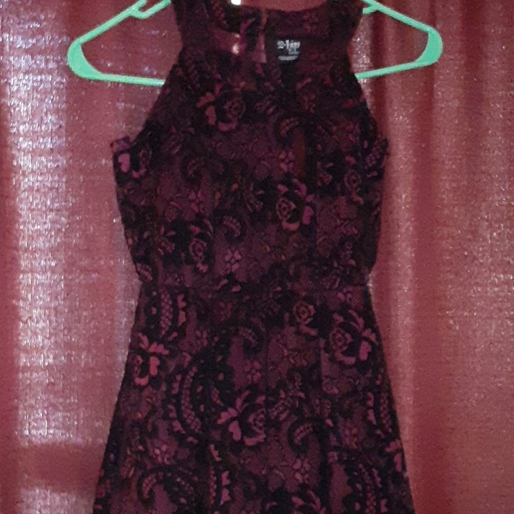 Girl's size 10 dress.